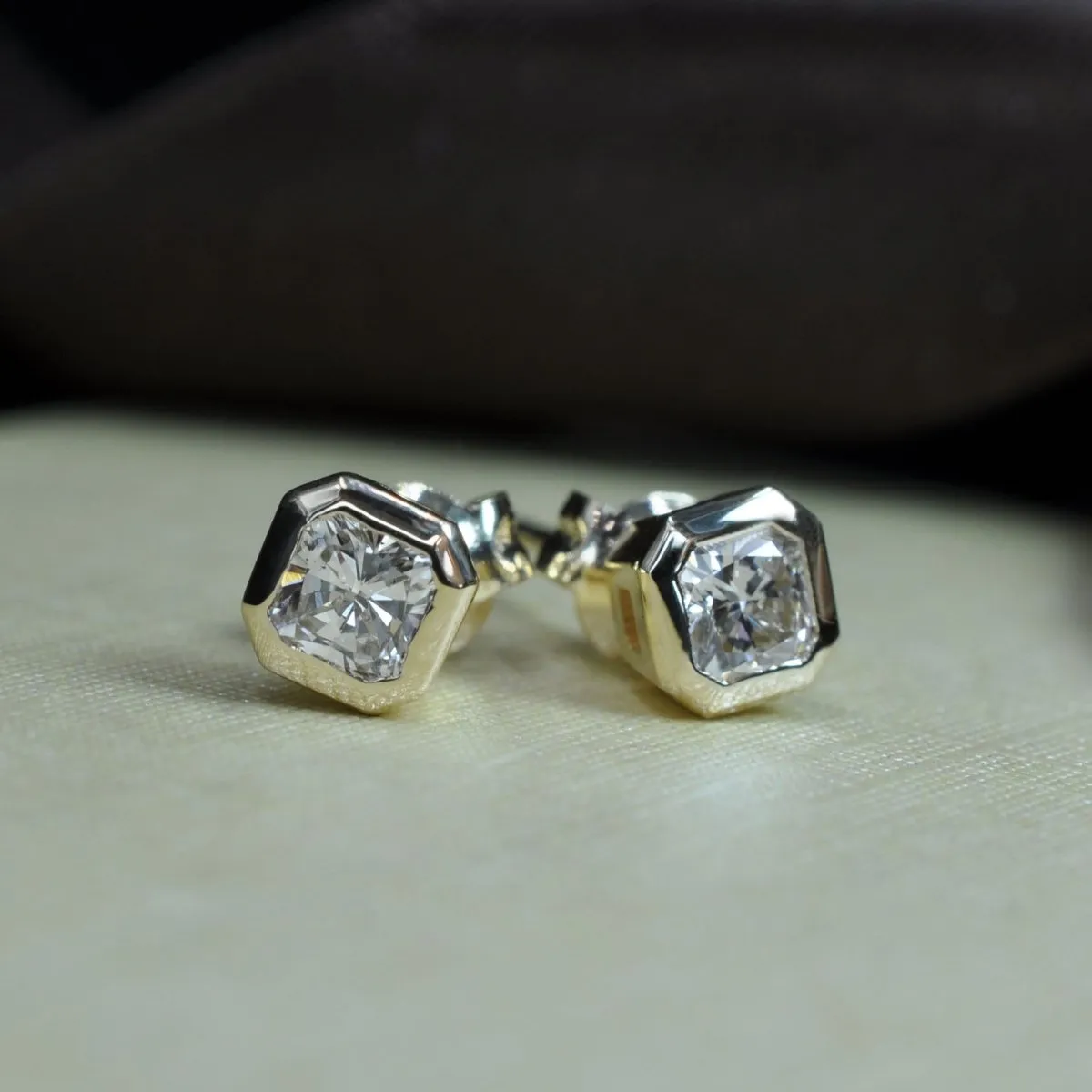 0.25-2.00 CT Ascher Cut Diamonds - Stud Earrings