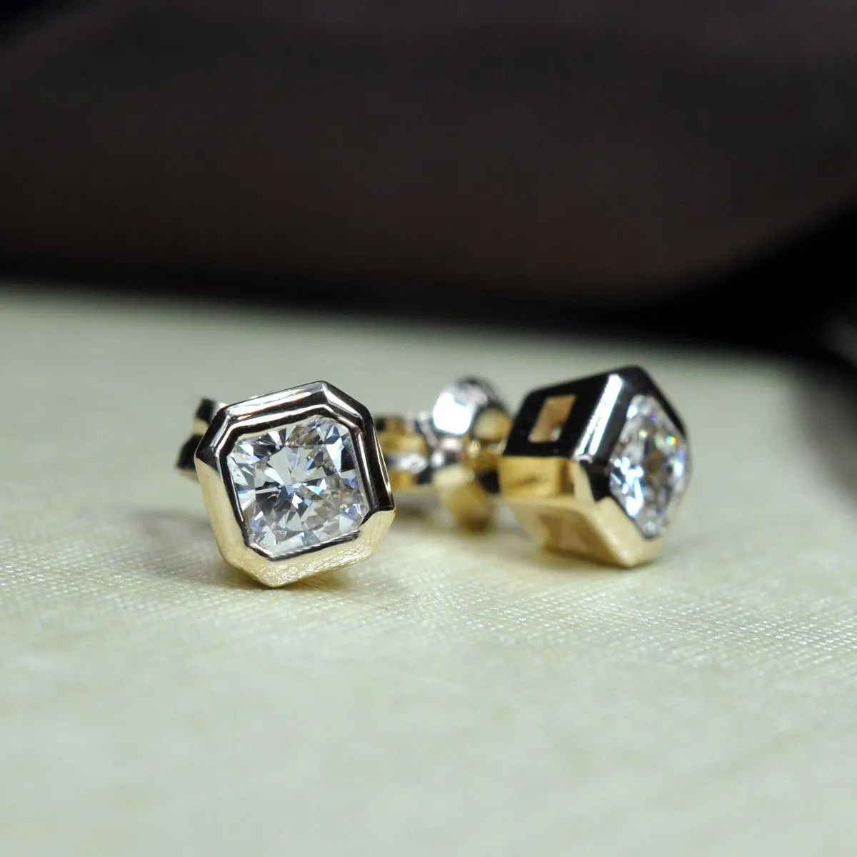 0.25-2.00 CT Ascher Cut Diamonds - Stud Earrings