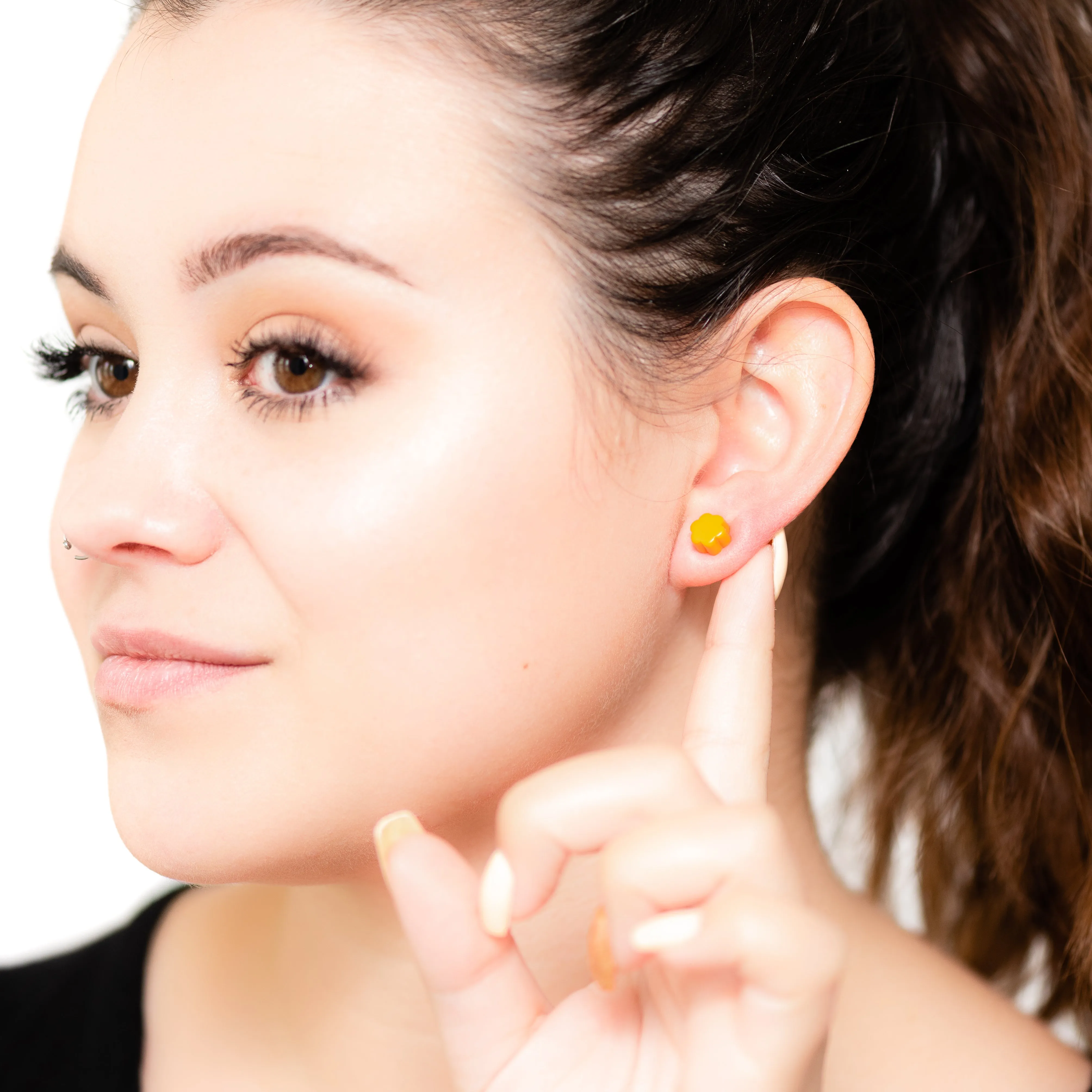 Apple Green Deco Daisy Studs