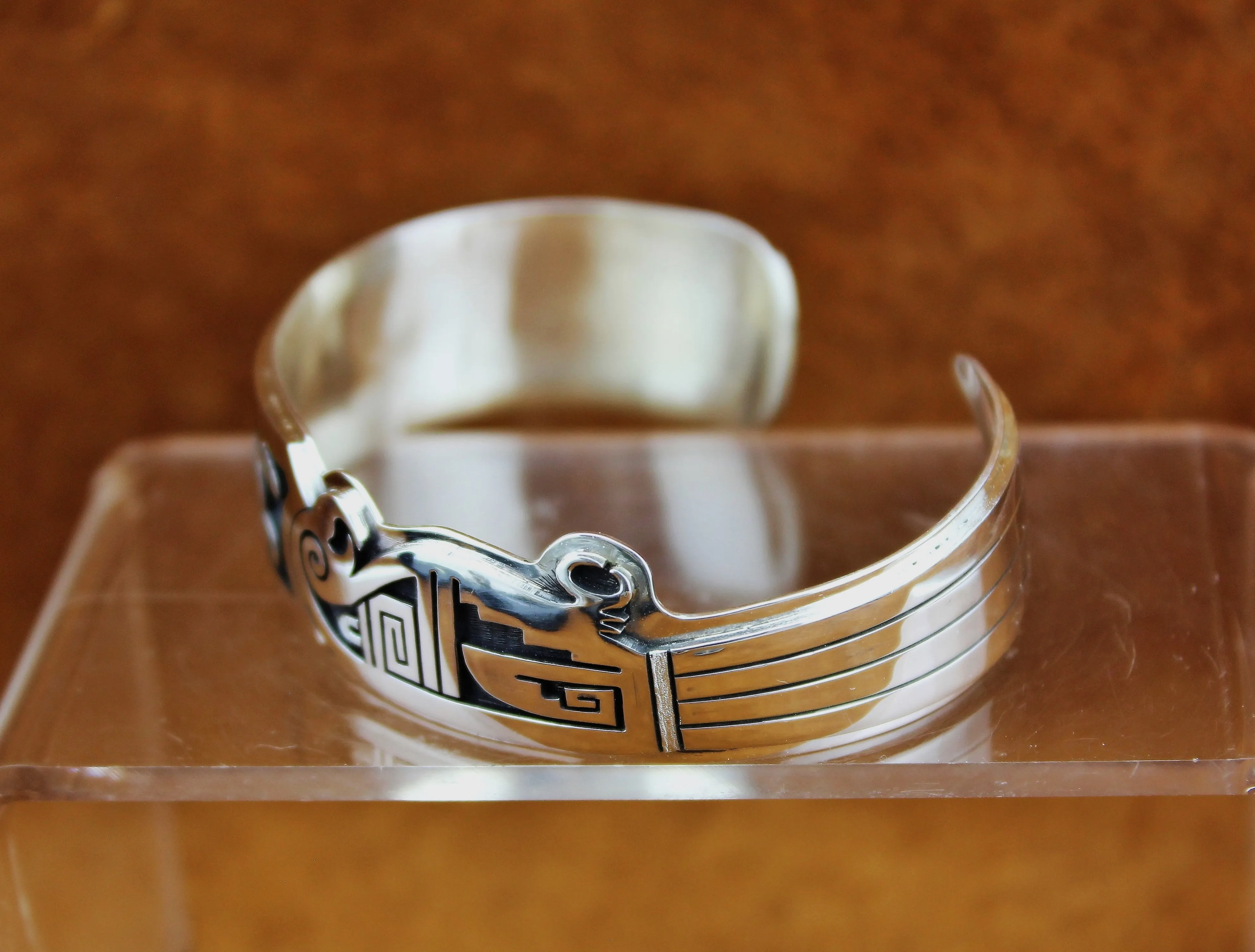 Berra Tawahongva Hopi Parrot Bracelet