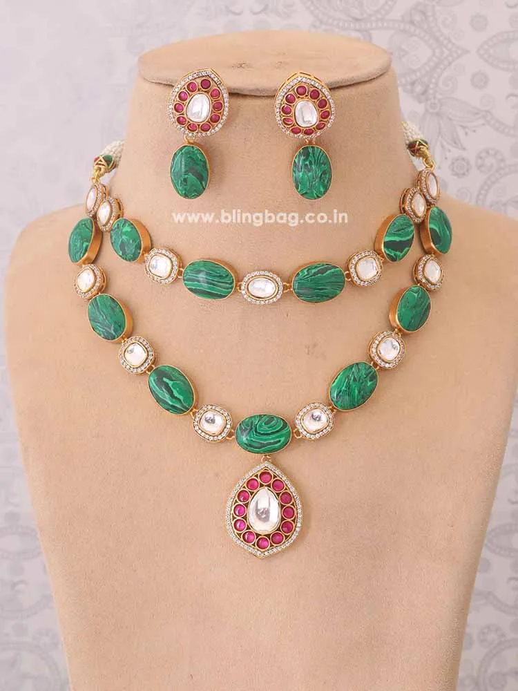 Emerald  Jiyana Kundan Jewellery Set