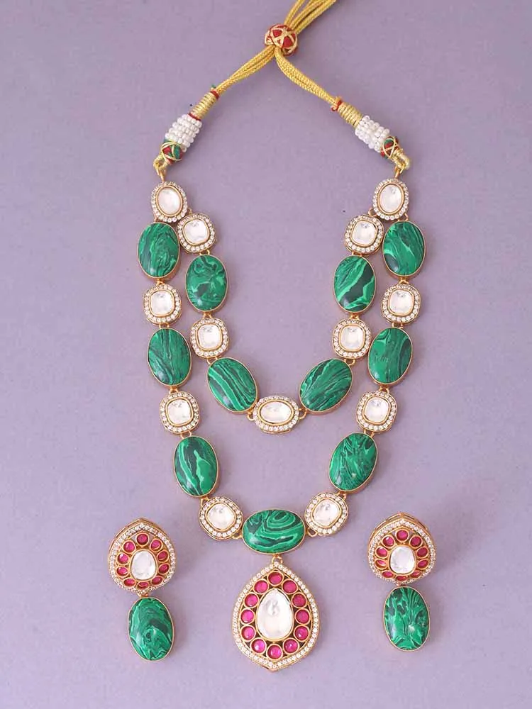 Emerald  Jiyana Kundan Jewellery Set