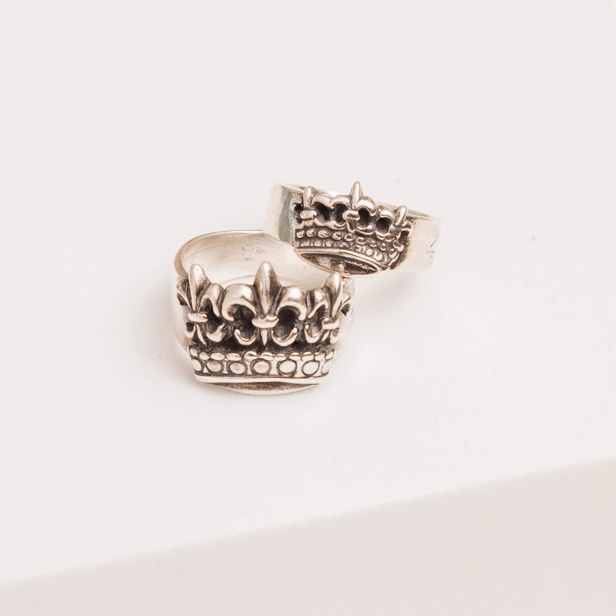 Fleur de Lis Triple Crown Ring