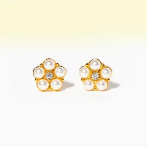 Mini Pearl Daisy Studs