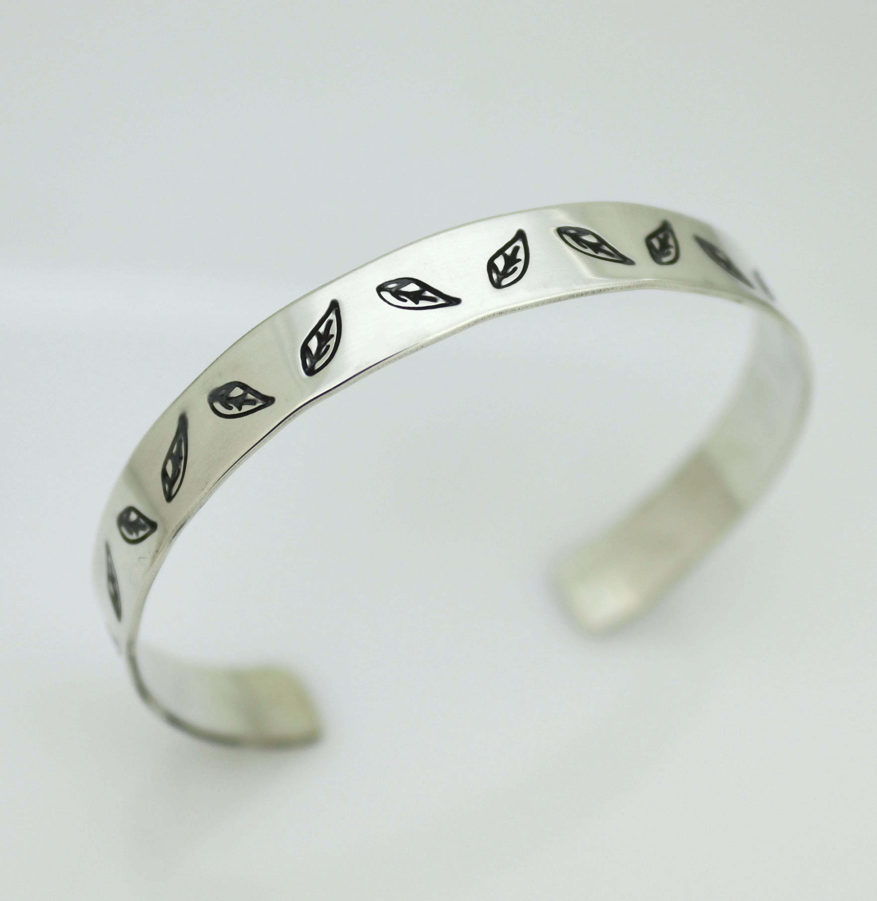 Sterling silver Leaf Bangle Bracelet - Personalized Open Cuff for Women