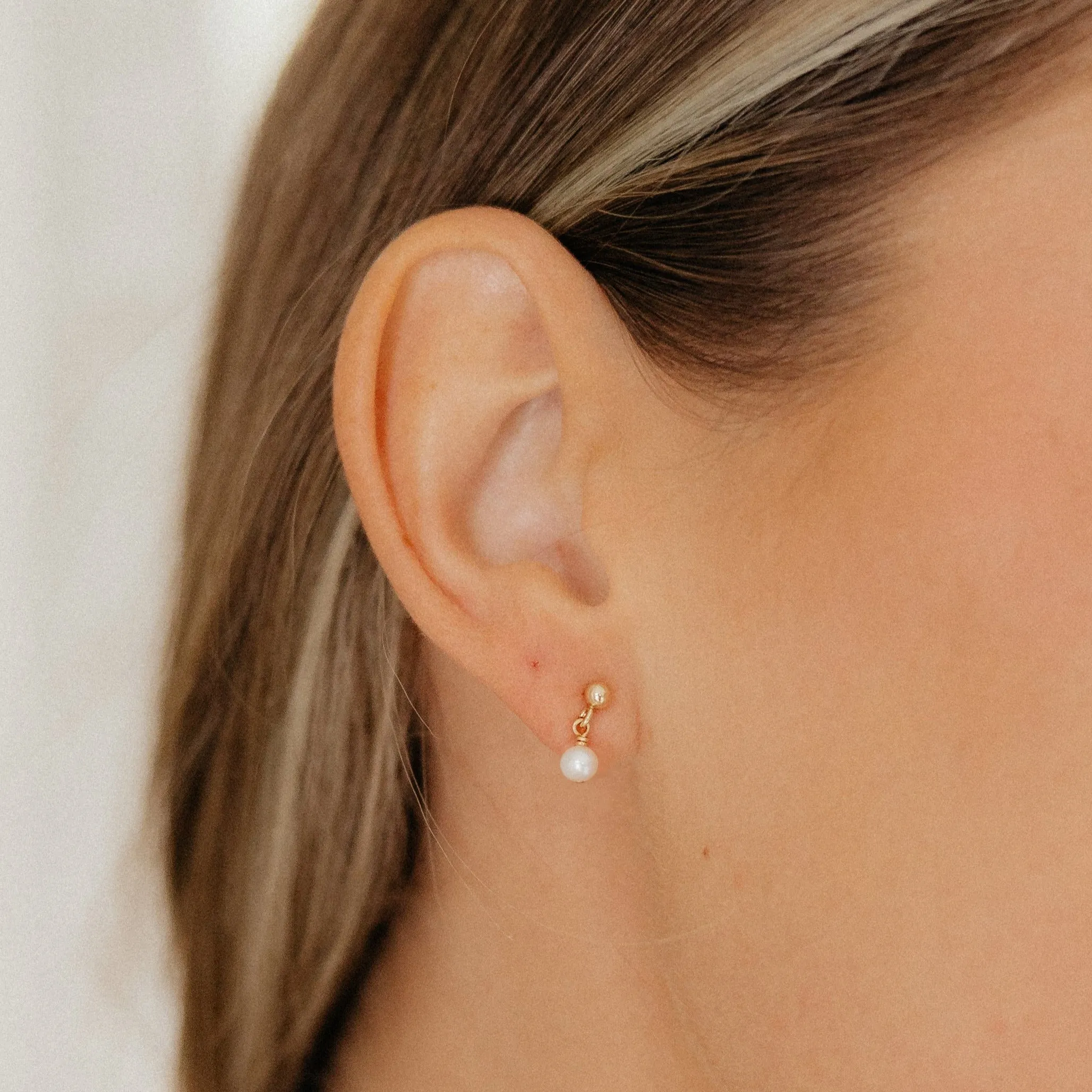 Tiny Margo Drop Earrings